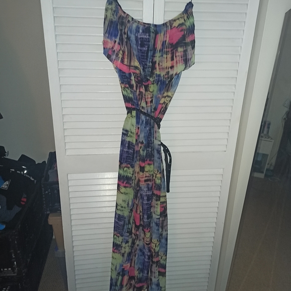 Summer Dress - Picture 2 of 2